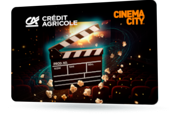 ID: CA351 – Karta Credit Agricole i Cinema City z grafiką pudełka z popcornem na tle sali kinowej